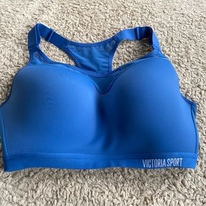 Victoria Sport incredible lightweight max, 34 DDD sports bra